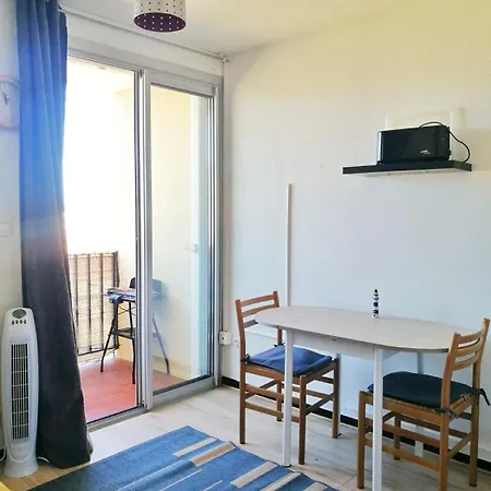 Apartment Agreable 50m De La *